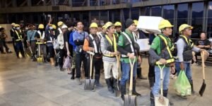 50 PMI di Taiwan Jadi Pahlawan Kebersihan Pascabanjir di Hualien